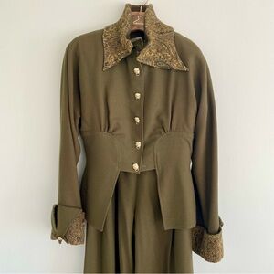 Hartly Westwood Designer 100% Wool Jacket and Pant Set